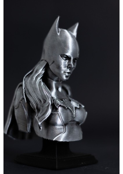 Batgirl - Figür / Büst indirimleri