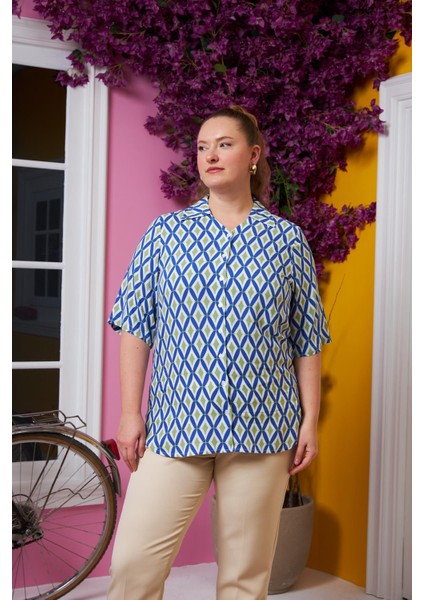 Kısa Kol Büyük Beden Desenli Gömlek Mavi modelleri