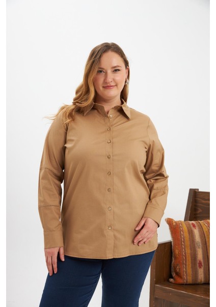 Kol Kroşeta Detaylı Büyük Beden Gömlek Vizon