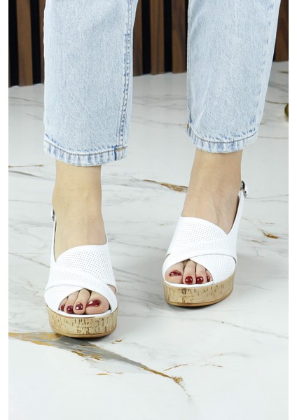 Serie Beyaz Hakiki Dana Derisi Delik Detaylı Mantar Taban Görünümlü Dolgu Topuklu Slingback Sandalet modelleri