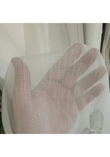 Tül Balık Sırtı Desenli Simli 1/3 Sıklık (Korniş Için) modelleri