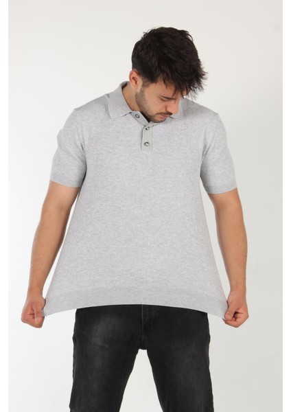 66572 Üç Düğme Yakalı T-Shirt fırsatları