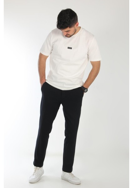 2702 Baskı 2 - Worldwıde 1 Baskılı 18*1 Süprem O Yaka T-Shirt
