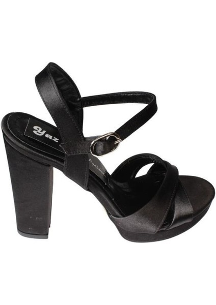 Yazkış Kadın Siyah Gümüş Saten Çapraz Bantlı 10CM Kalın Topuk 3 cm Pltform Topuklu Abiye Ayakkabı fiyatları