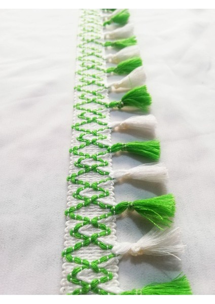 Yeşil Beyaz Saçak Püskül modelleri