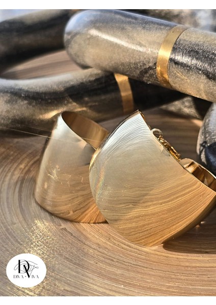 - Bold Hoop Kadın Küpe