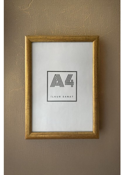 A4 Boyutunda (21X30 Cm) Çerçeve