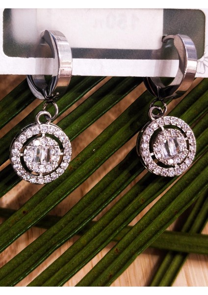 Lüks Figürlü Gösterişli Küpe