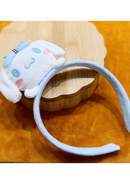 Lüks Gösterişli Figürlü Taç