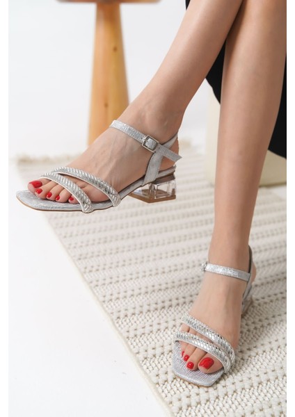 Rule Premium Gümüş Taşlı Kadın Şeffaf Topuklu Sandalet