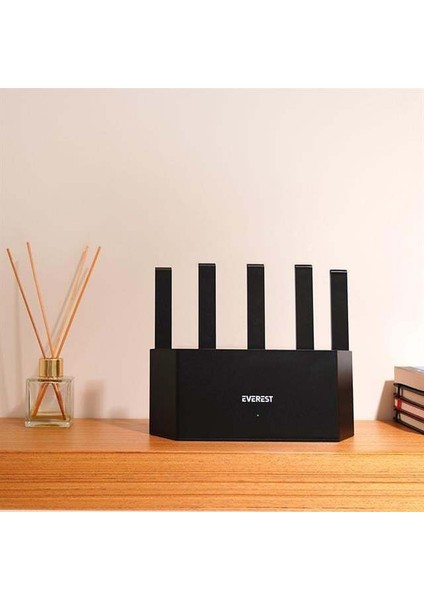 Everest EWR-X3000MBPS-V1 X3000MBPS Dualband 5*6dbi 1 Wan Port + 3 Lan Port Wi-Fi 6 Wisp+Ap+Repeater Destekli Kablosuz Wifi Router fırsatları