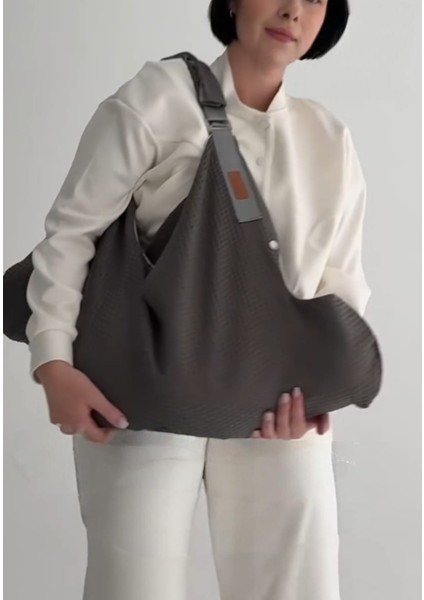 Pamuk Dış Yüzeyli Müslin Astar Bebek Taşıma Çantası fiyatları