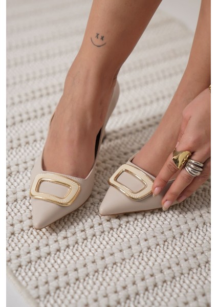 Emery Premium Kadın Bej Topuklu Ayakkabı indirimleri