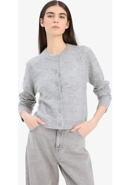 Regular Fit Bisiklet Yaka Basic Düz Düğmeli Soft Touch Yumuşak Triko Hırka modelleri