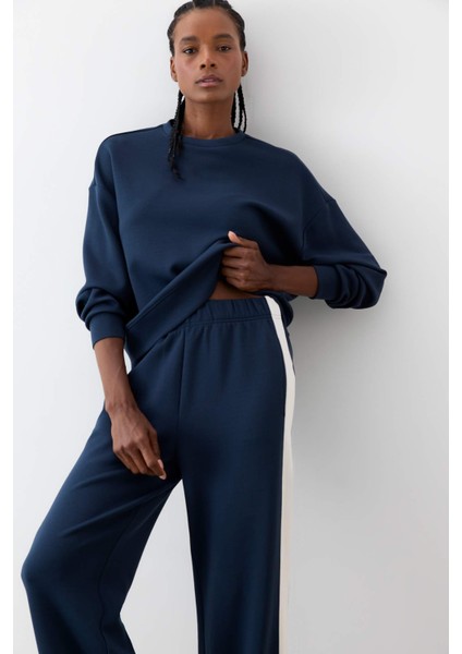 fit Oversize Geniş Kalıp Bisiklet Yaka Modal Sporcu SWEATSHIRT E8954AX25AU