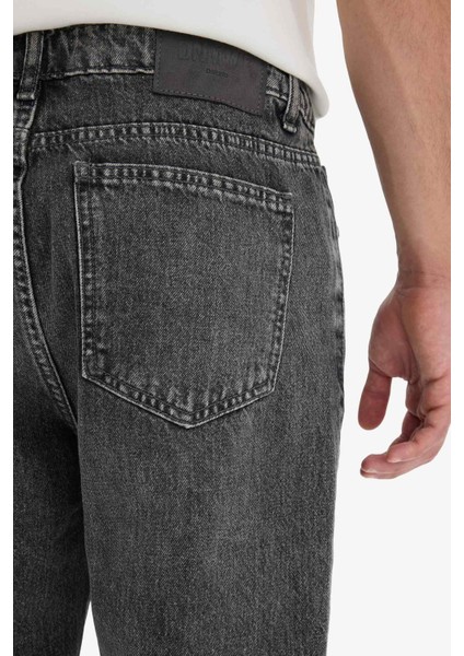 %100 Pamuk 90's Slim Fit Dar Kalıp Yüksek Bel Dar Paça Jean Pantolon F2981AX25AU