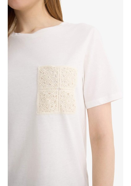 Regular Fit Bisiklet Yaka Penye Kısa Kollu Tişört F1152AX25AU indirimleri