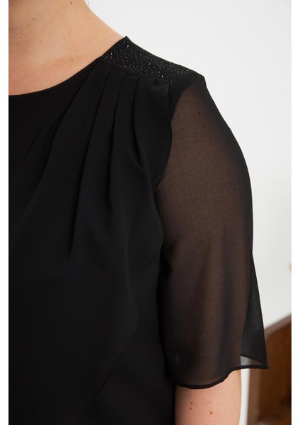Omuz Taş Detaylı Asimetrik Kesim Büyük Beden Şifon Bluz Siyah fiyatları