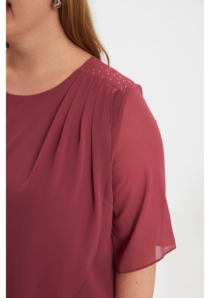 Omuz Taş Detaylı Asimetrik Kesim Büyük Beden Şifon Bluz Gülkurusu fiyatları