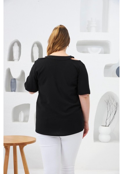 Yaka Detaylı Büyük Beden Bluz Siyah indirimleri