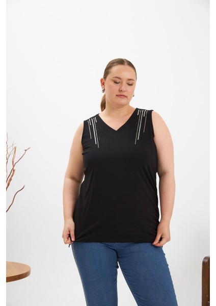 Taş Detaylı Büyük Beden Kolsuz Bluz Siyah