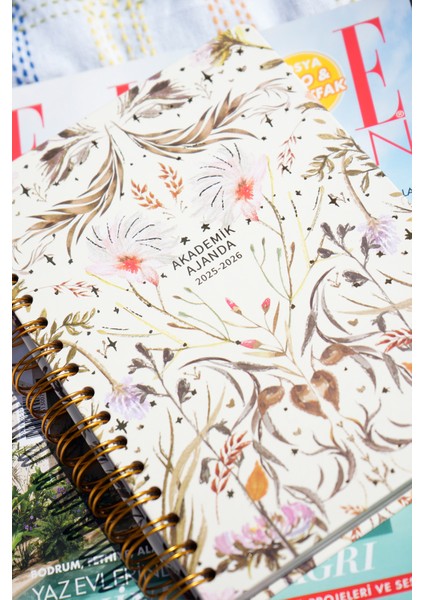 2025-2026 Akademik Ajanda A5- Motivasyon Sayfalı Wild Harmony modelleri