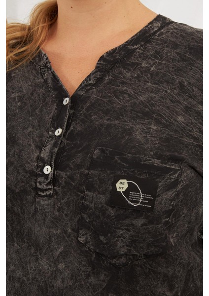 Yaka Arma Detaylı Büyük Beden Yıkamalı Bluz Siyah fiyatları