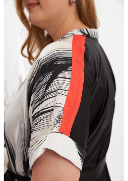 Kontrast Desenli Kuşaklı Büyük Beden Kimono Bluz Siyah modelleri