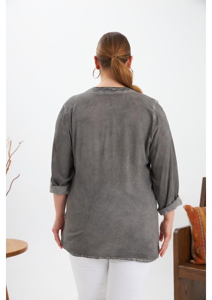 Arma Detaylı Büyük Beden Yıkamalı Bluz Füme indirimleri