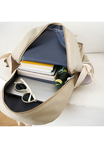 Dört Parçalı Öğrenci Okul Çantası Basit ve Büyük Kapasiteli Sırt Çantası (Yurt Dışından) fiyatları