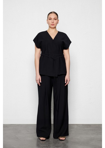 Hylda Büyük Beden Kruvaze Yelek Siyah fırsatları