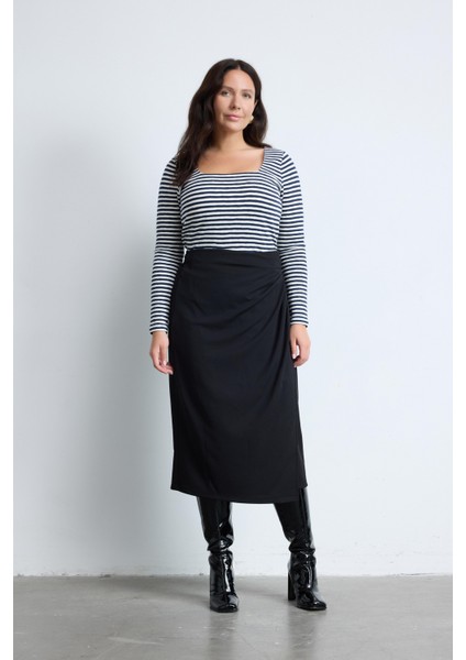 Adıso Anvelop Büyük Beden Midi Etek Siyah fiyatları