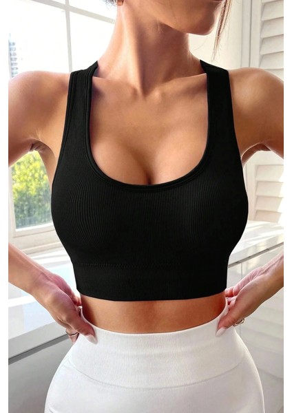 Kadın Siyah Sırtı Çapraz Lastik Detaylı Crop Top Bluz fiyatları