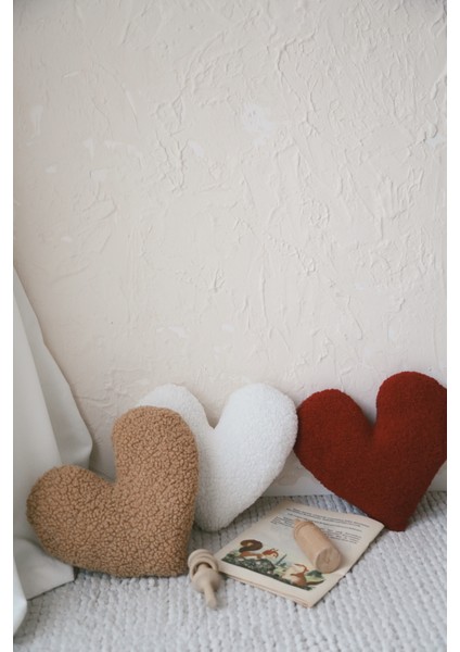 Teddy Kırmızı Kalp Yastık fiyatları