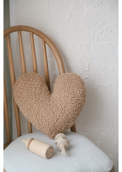 Teddy Kahve Kalp Yastık fiyatları