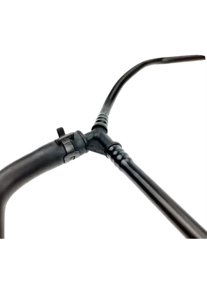 Motor Radyatör Soğutma Hortumu Borusu 4N0121081BJ A8 D5 Için (Yurt Dışından) indirimleri