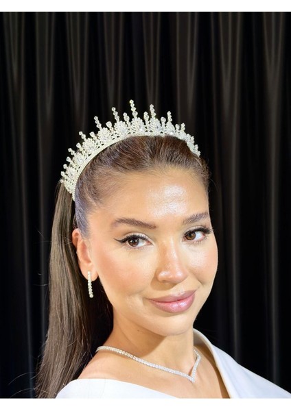Nixi Model Zirkon Taç