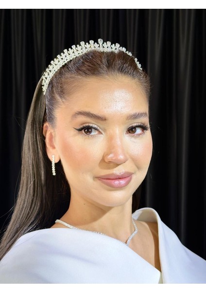 Peraves Model Zirkon Taç