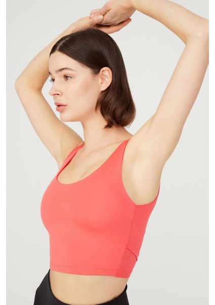 Mercan Hafif Destekli Sırt Detaylı Kaplı Crop Top Spor Büstiyer