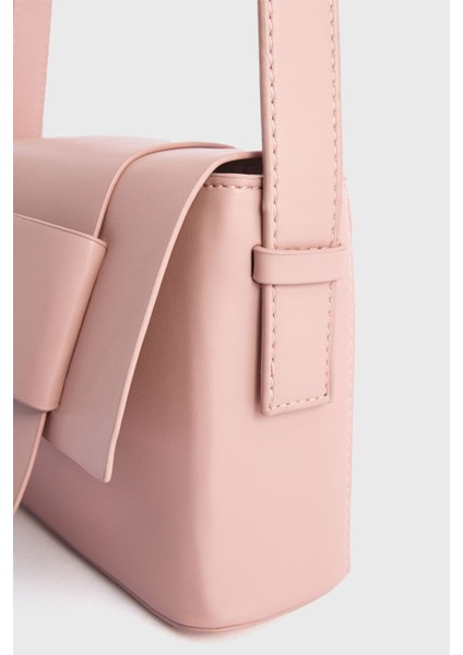 Kapaklı Çanta Pudra 121L9351000 modelleri