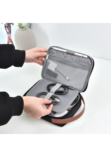 Minimalist Çok Fonksiyonlu Su Geçirmez Taşınabilir Polyester Kumaş Seyehat Çantası Siyah