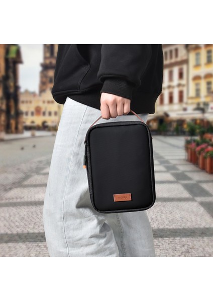 Minimalist Çok Fonksiyonlu Su Geçirmez Taşınabilir Polyester Kumaş Seyehat Çantası Siyah