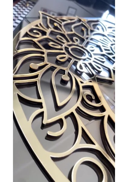 Mandala Ay Mdf Üzeri Gold Pleksi Duvar Dekorasyon Lazer Kesim 49X49 cm fiyatları