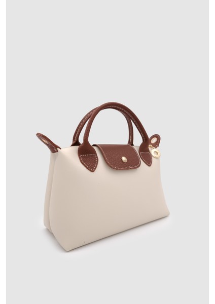 Neylo Fermuar ve Mıknatıs Kapamalı Deri Çapraz Askılı El Çantası Krem Taba modelleri