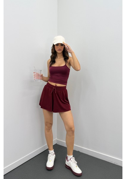 Helis Bordo Mini Dökümlü Şort