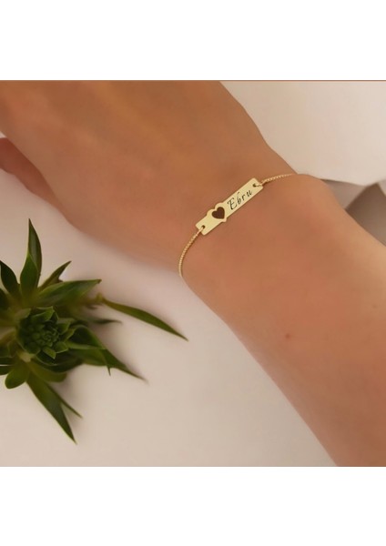 Altın Plakalı 14 Ayar Ebru Ismine Özel Zincirli Kalp Motifli Hediye BILEKLIK-432ISIM fiyatları