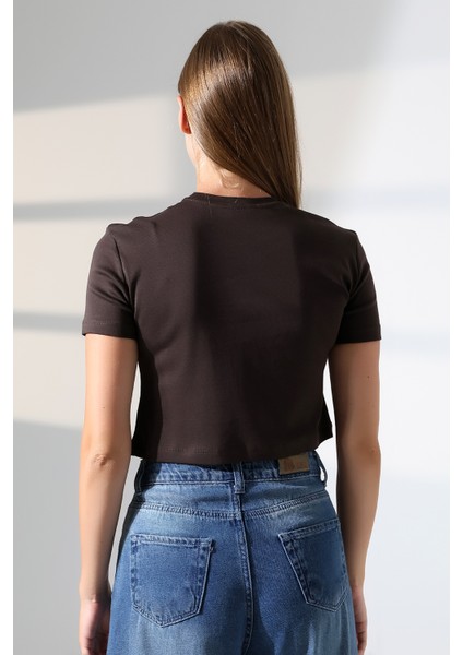 Pamuklu Kompakt Penye Ribana Bisiklet Yaka Crop T-Shirt 21560 Kahve fırsatları