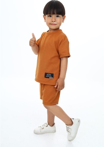 Bisiklet Yaka Şortlu Erkek Çocuk Şortlu Takım modelleri