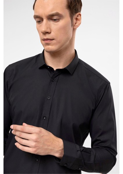 Siyah Slim Düz Klasik Yaka Gömlek modelleri