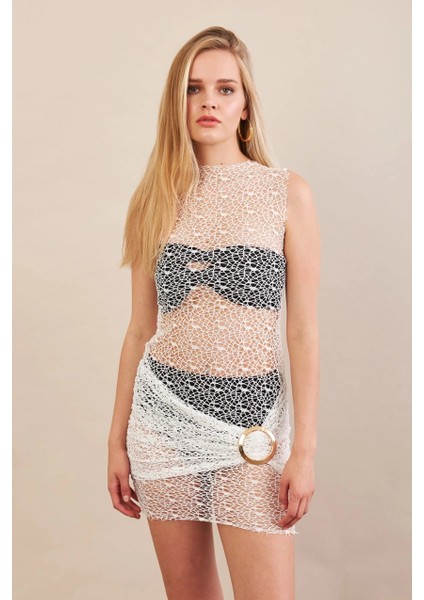 Kadın Beyaz Tokalı Mini Dantel Plaj Elbisesi fiyatları